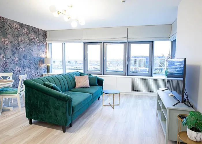 Apartment Space Old Town - River View