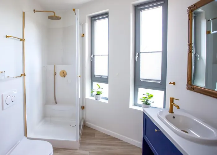 Space Old Town - River View Apartment *