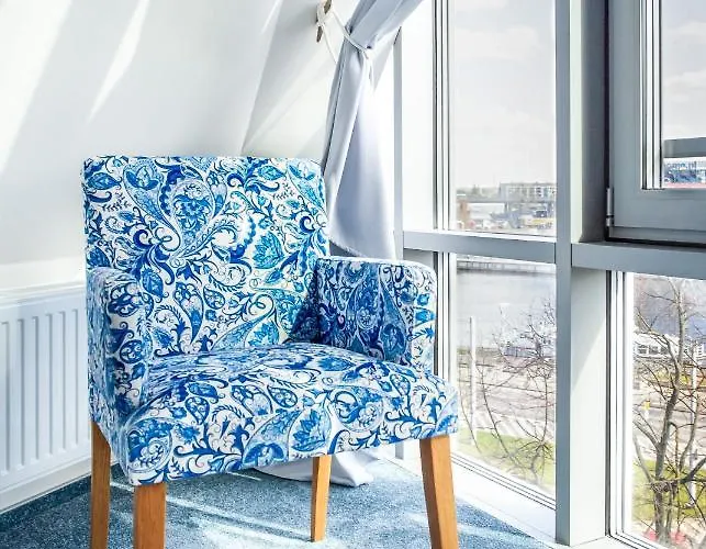 Apartment Space Old Town - River View *